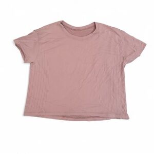 Lululemon light pink cropped Short Sleeve Tee